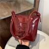 Large Capacity Women's Tote Bag  Versatile Texture  Single Shoulder  Crossbody Bag  Elegant  Pendular