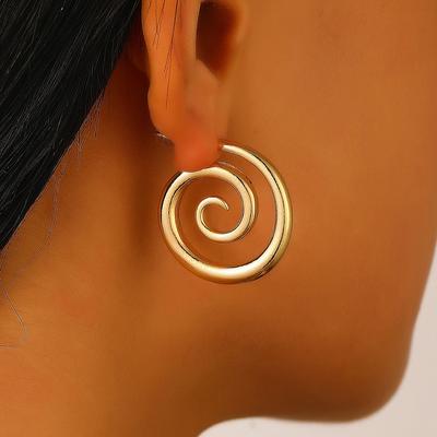 Kadınlar İçin Moda Spiral Küpeler