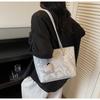 Premium textured bag women's large-capacity new autumn and winter versatile simple shoulder bag commuter tote bag