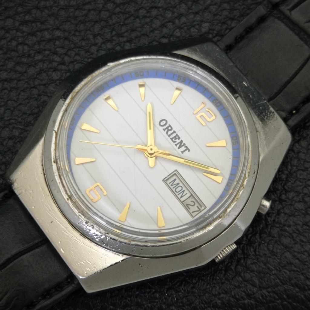 VINTAGE ORIENT AUTOMATIC 46941 JAPAN MENS WHITE COLOR DIAL WATCH a700152-5 R201-a700152