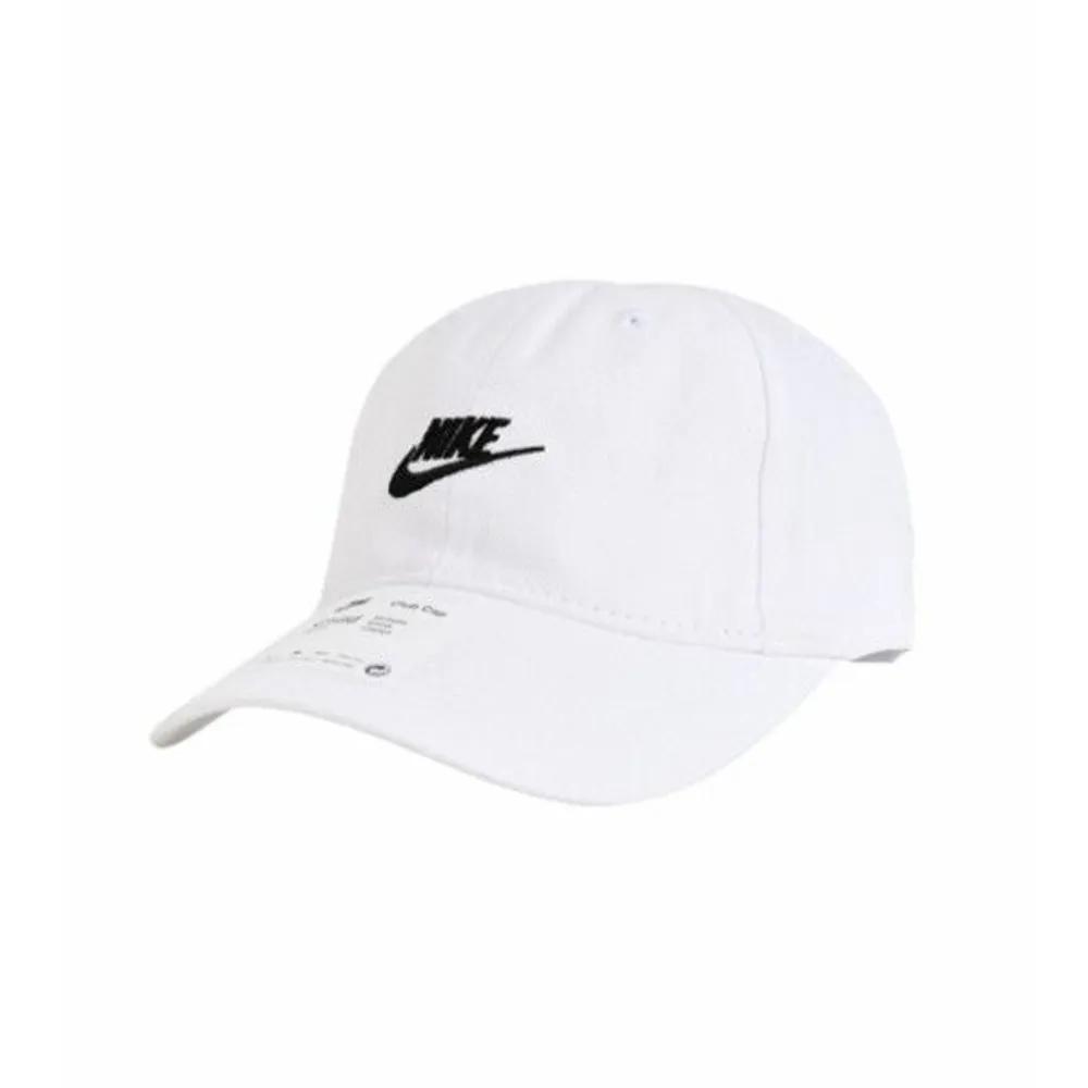 Hat NQK A253CA202P-WH Futura Cap (Toddler) FREE