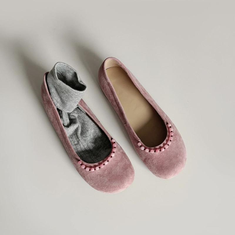Retro Shallow Leather Small Single Shoes Women's One-pedal Round Head Grandma Shoes Beaded with Skirt Flats