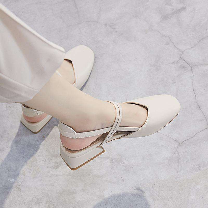 Baotou Sandals Women's Summer Middle Heel 2025 New Korean Version Versatile Student Fairy Style Retro Thick Heel One-word Strap Single Shoes