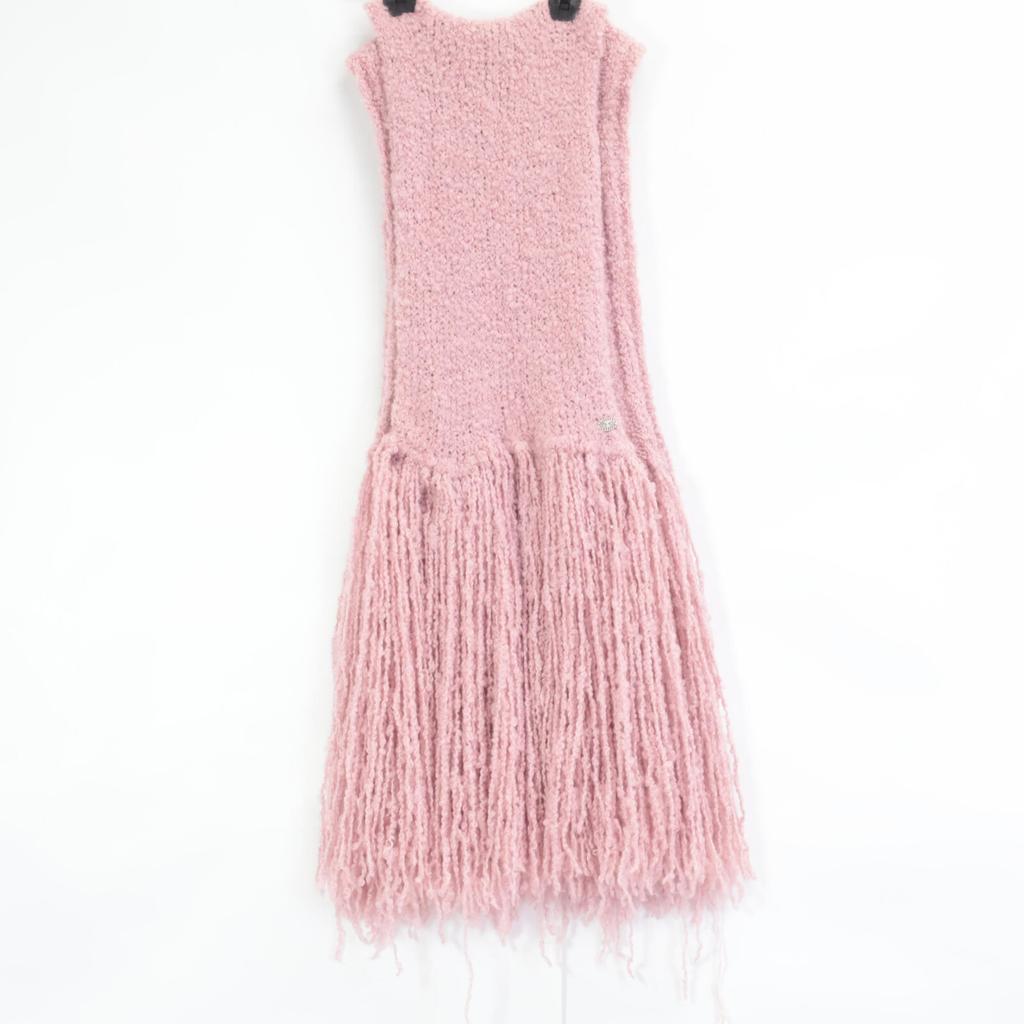 CHANEL [Excellent Condition/Domestic Authentic] 05A P26689V0300 CC Logo Plate Wool x Mohair x Silk Fringe Scarf pinkUsed