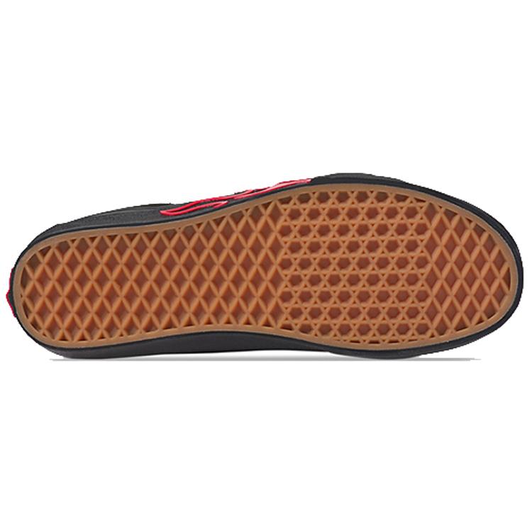 Sk8 Vans-Mid 'Flame Cut Out' VN0A3MV8UQZ