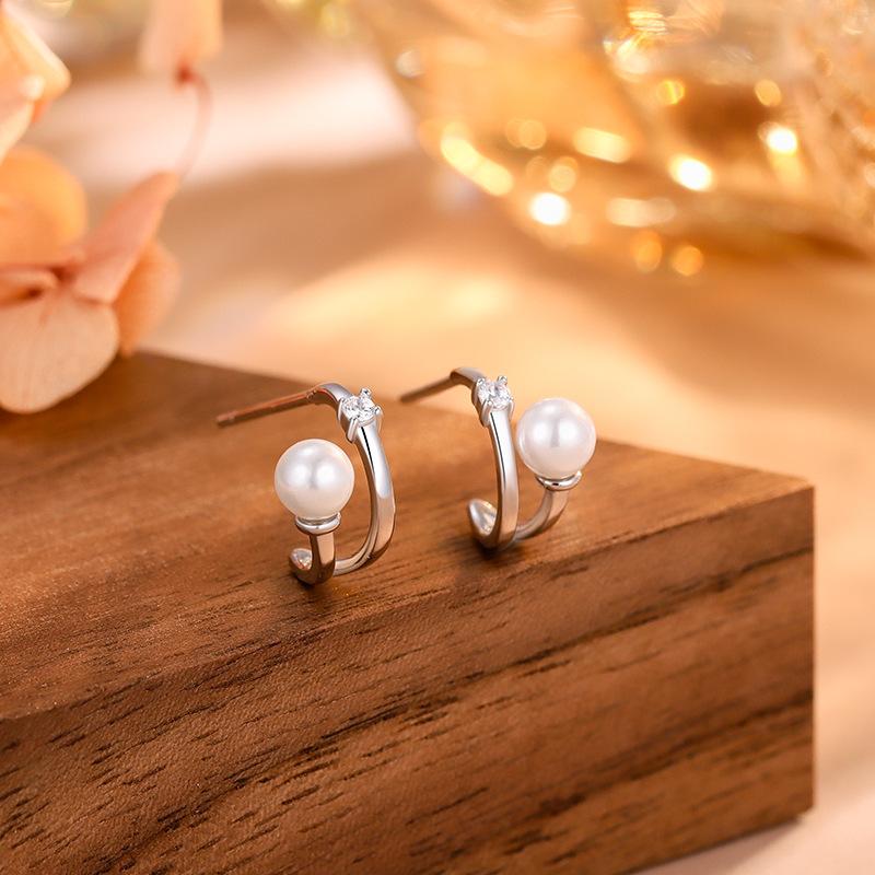 925 Sterling Silver Geometric Line Shell Pearl Earrings for Women Simple C-shaped Arc Zircon Temperament Earrings