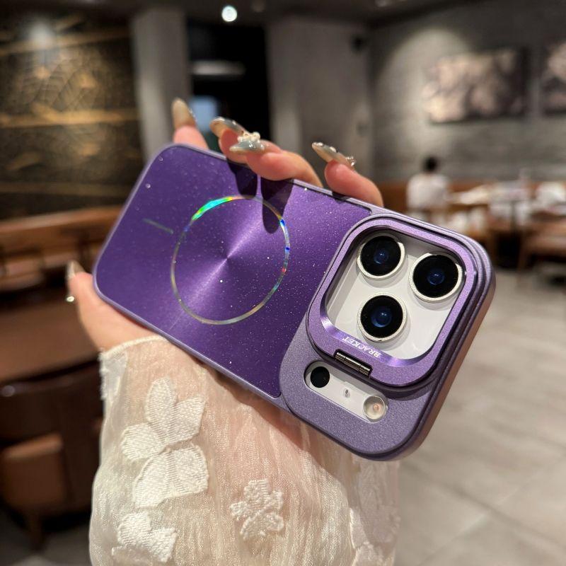 Hardware lens holder with ice crystal glitter and magnetic aurora CD pattern suitable for Apple 17PM phone protective case