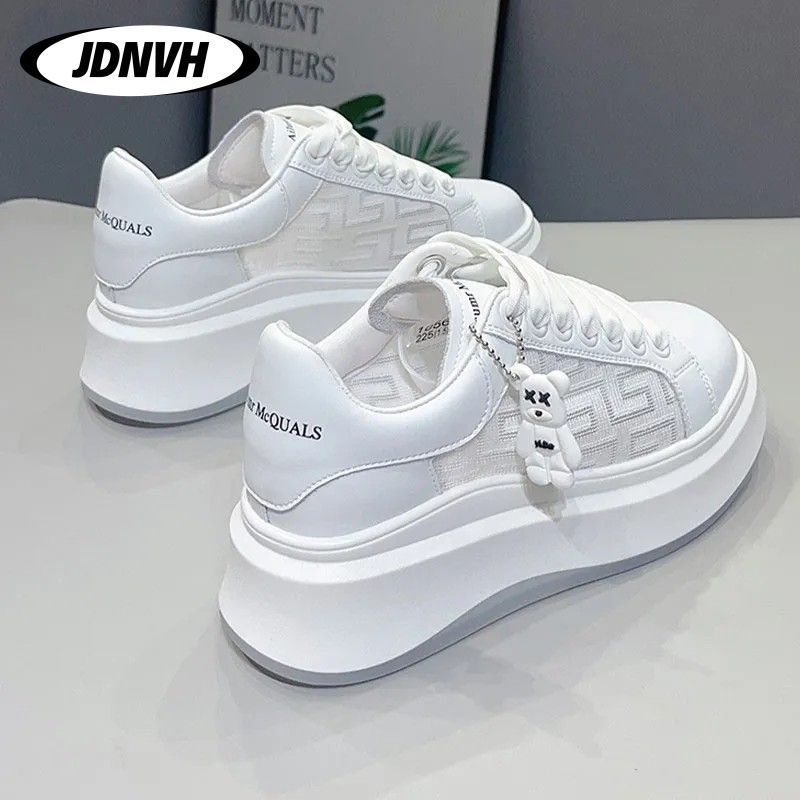 

2025 women s shoes McQueen mesh breathable increased platform white shoes new casual fashion versatile fashion muffin shoes 40 белый
