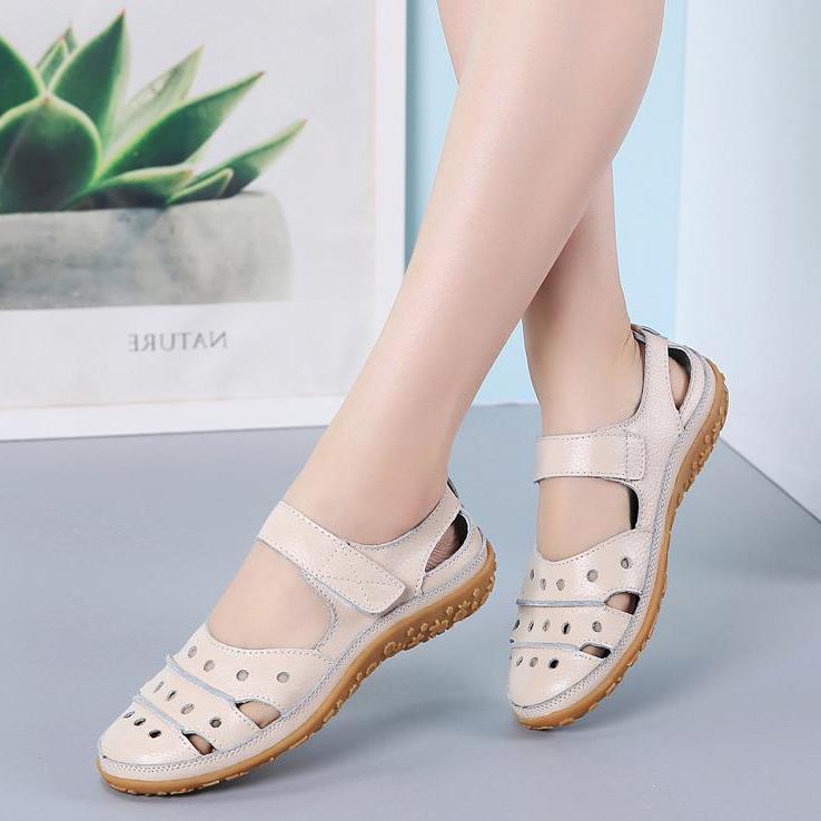 Letní dámské sandály velké velikosti vyduté kožené boty Dámské jednobarevné jednobarevné prodyšné pracovní boty