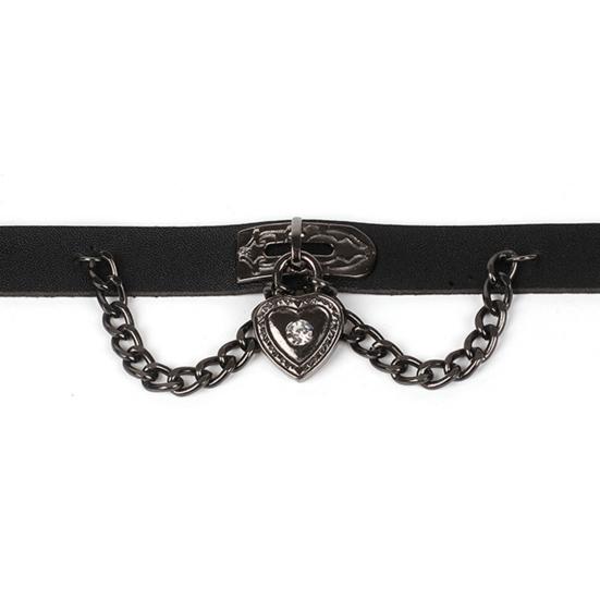 Women Choker Heart Hip Hop Faux Leather Exaggerated Rivets Collar Choker for Daily Wear