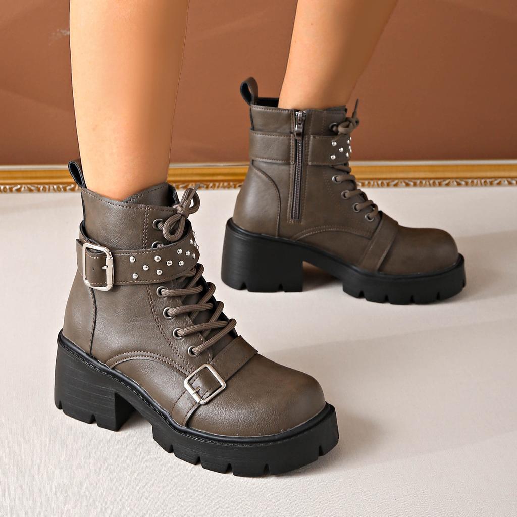 Fashion Women's Leather Rivet Short Top Lace-up Boots, Women's Thick-heeled Large-sized Belt Buckle Motorcycle Boots