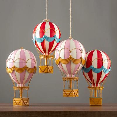 Aqumotic Decorazione Mongolfiera Sospesa Arte in Metallo di Ferro Sospesa Ciondolo da Viaggio Romantico Bomboniera per Bambini Supporto Palloncini Cartoni Animati