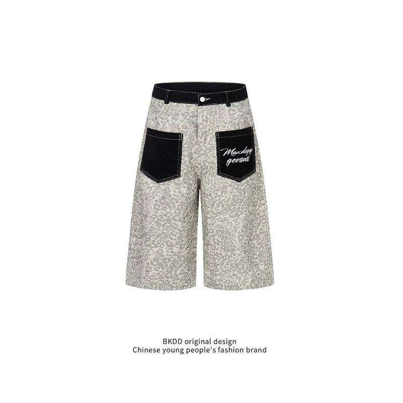Vintage Leopard Patch Pocket Jeans Loose Wide Leg Shorts Men Women Streetwear