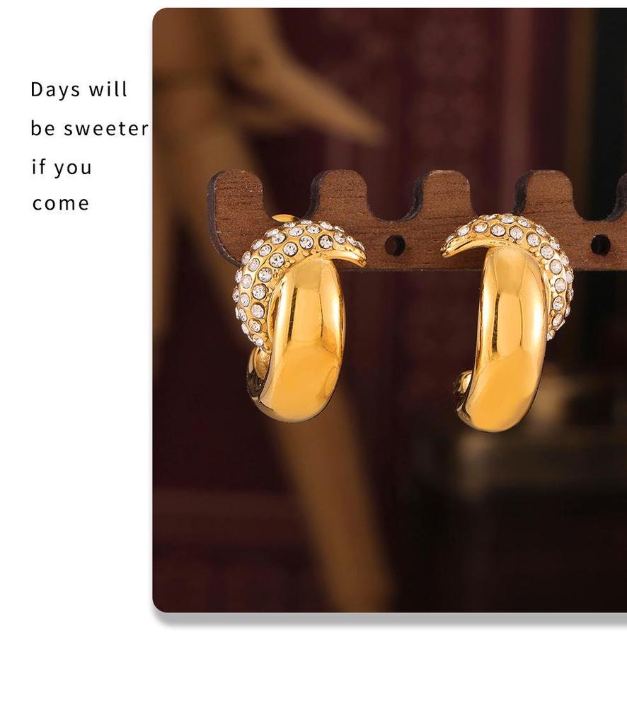 18K Gold Plated Crescent Moon Diamond Earrings - Exquisite Titanium Steel Jewelry