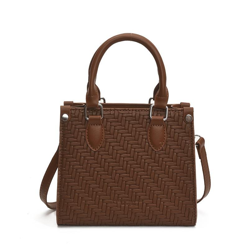 

Летняя новая модная плетеная сумка-тоут большой вместимости, женская сумка для通勤, трендовая портативная сумка через плечо one size fits all коричневый