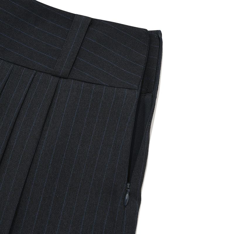 Kirsh Cherry Pleated Mini Skirt [Navy]