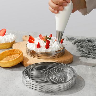 Kroužky na koláče na muffiny Nerezová ocel Porézní prsteny na koláče Kulaté formy na pečivo Forma na pečení dezertů Kruhová vykrajovátka Forma na pečení Nástroje na pečení