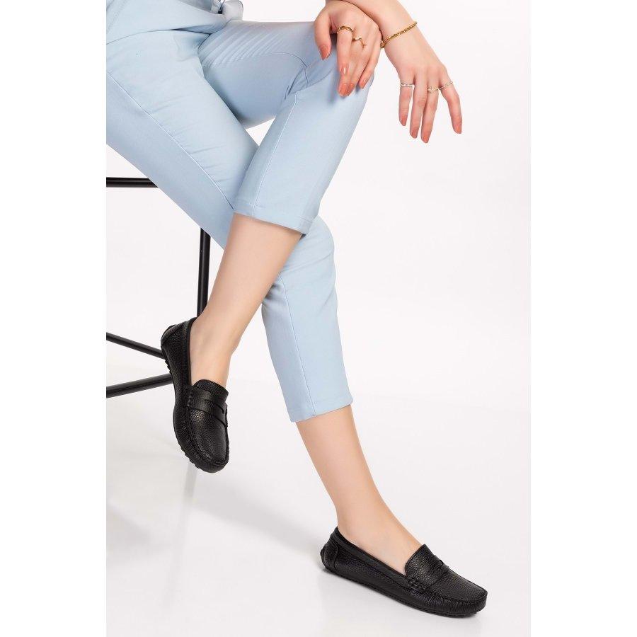 Damen-Freizeitschuhe aus echtem Leder