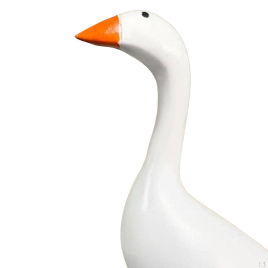 Goose Key Holder Animal Statue Unique Keychain Organizer Tabletop Decor Hook Resin Sculpture for