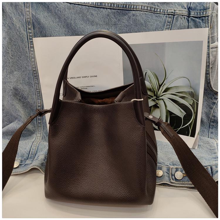 

Женская плетеная сумка-корзина из кожи TOGO 2025: Сумка из коровьей кожи, на плечо и через плечо эбеновый