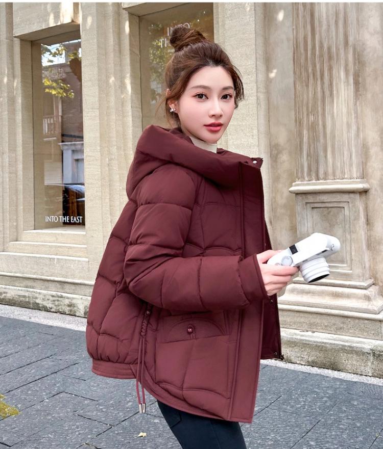 Women’s Short Hooded Windproof Thicken Warm Winter Jacket With Raglan Sleeves