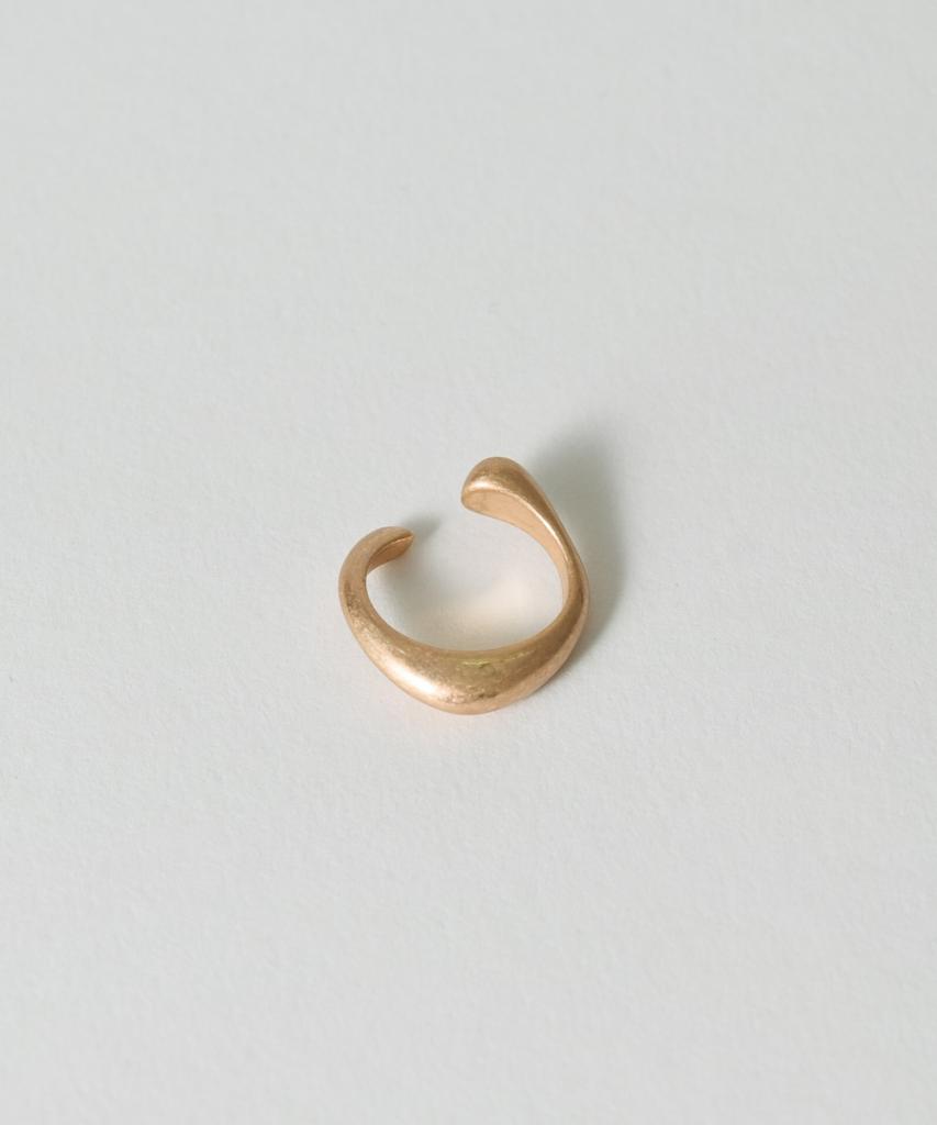 Novice Tokyo Mini Pendulum Ear Cuff / Gold