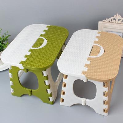 Mobili di plastica – Sgabelli in plastica