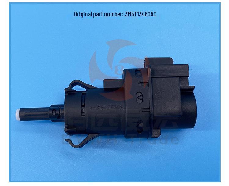 

Jiangling Transit V348 New Gen Brake/Stop Light Switch 3M5T 13480AC TB-629243598162