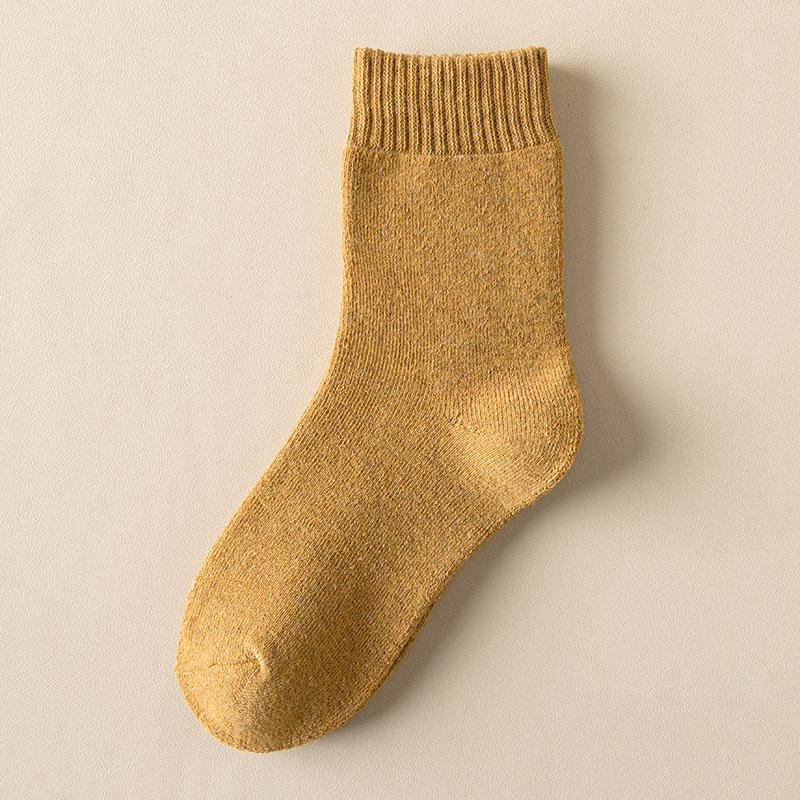 Women's Autumn/Winter Terry Socks - Velvet-Lined, Thick, Mid-Tube, Solid Color, Warm Towel Style.