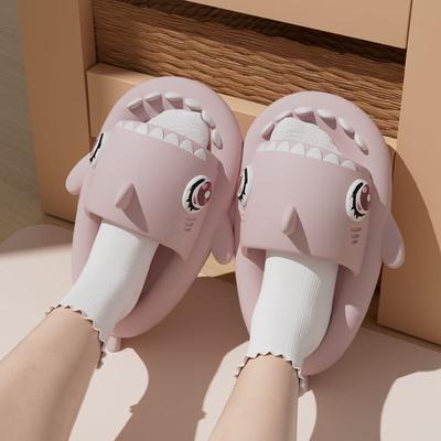 Fashion New 2024 Big Eyes Shark Slippers Women Men Summer Platform Shoes Cute Cartoon Indoor Beach Slides Girls Boys Home Shower Slipper