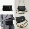 Elegante Bolso Pequeño de Hombro de PU con Alas de Metal y Cierre Magnético para Estilo Callejero