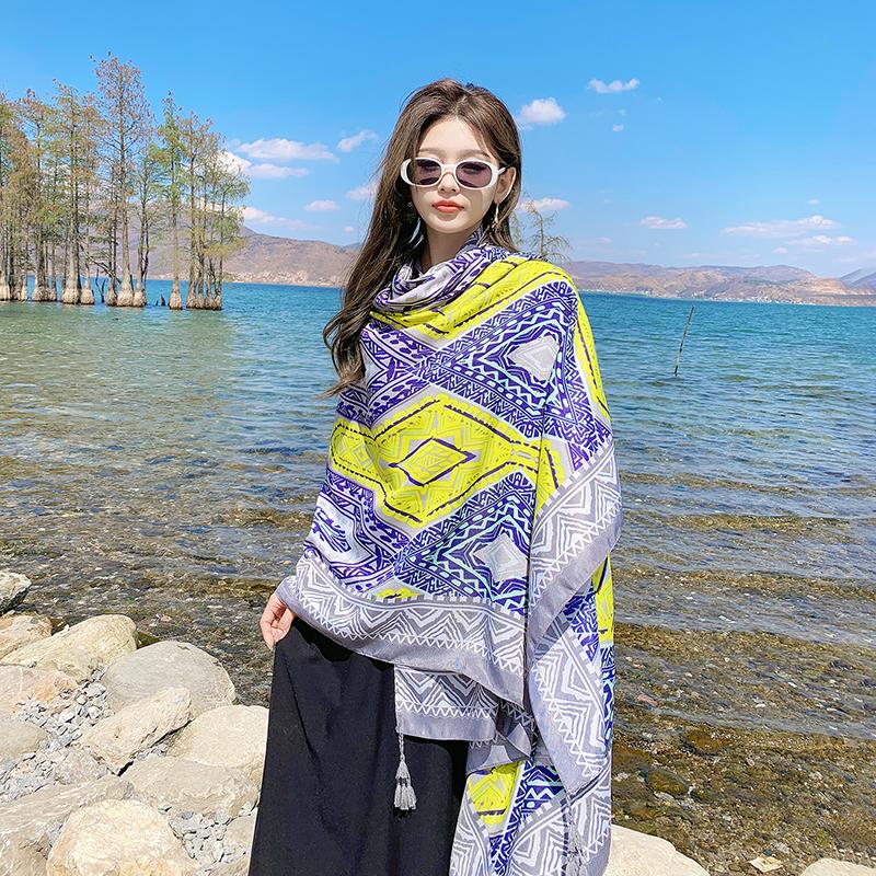 Summer Elegant Women Silk Scarf Beach Wrap Shawls Vintage Geometric Print Lady Sunscreen Bandana Hijab Mujer Boho Scarve Pareo
