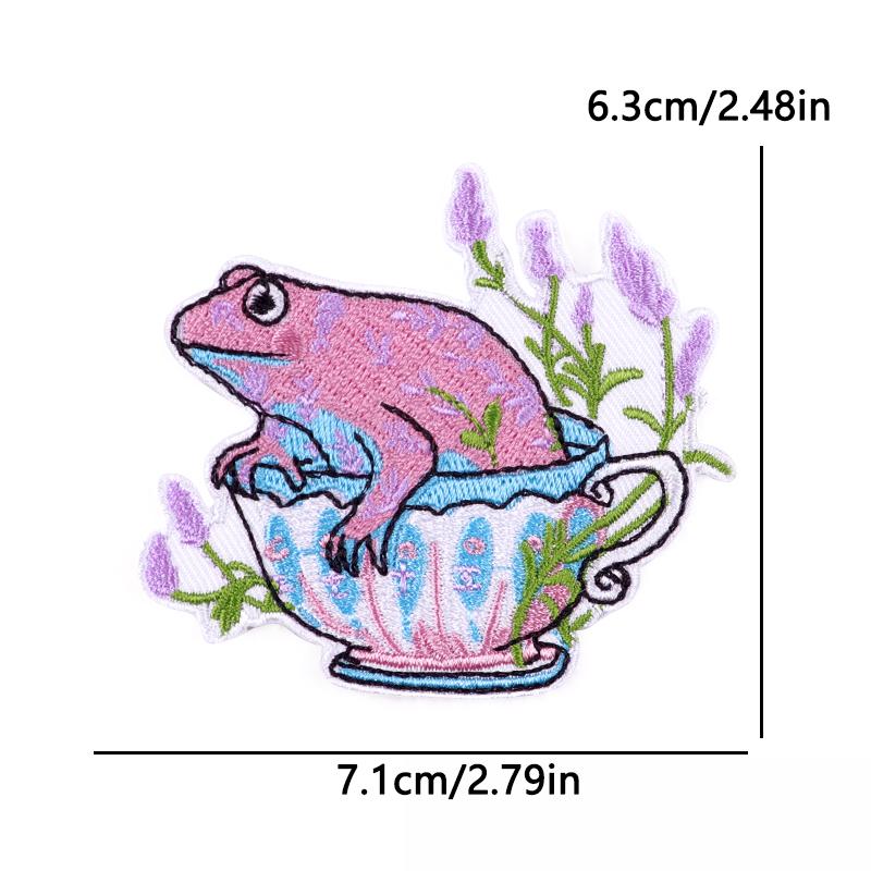 Japanese Cartoon Style Embroidery Patch Iron On Patches For Clothing Stickers Cherry Blossoms Fusible/Sewing Decorate Applique