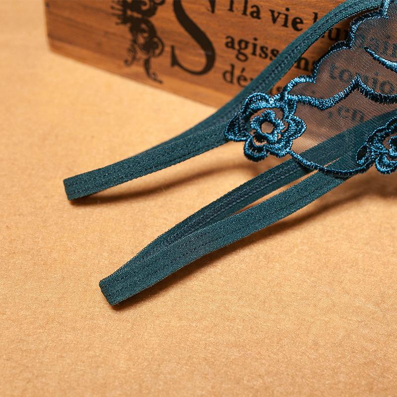 Sexy G-string T Panties Female Underwear Lace Thongs Women's Pants Sexy Panties Erotic Women