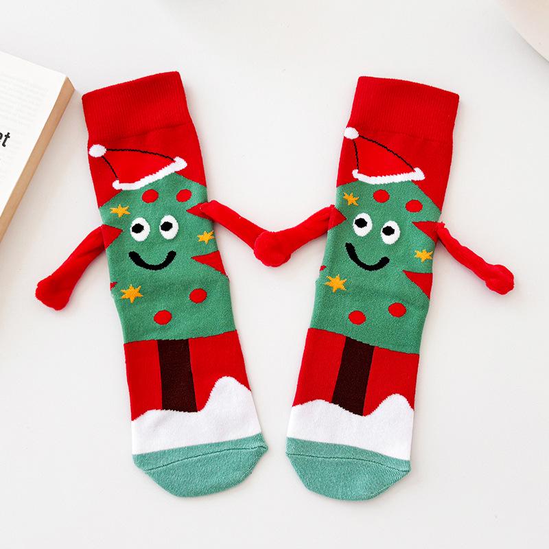 Magnetic Hand-holding Mid-tube Christmas Socks - Trendy Autumn/Winter Celebrity Style