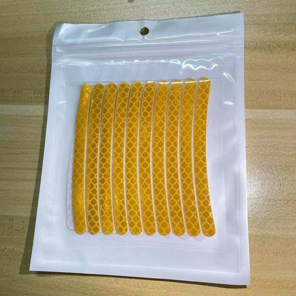 Fluorescent Reflective Car Wheel Stickers for Night Safety - Personalized 3D Decorative Motorcycle Anti-Collision Tire Decals