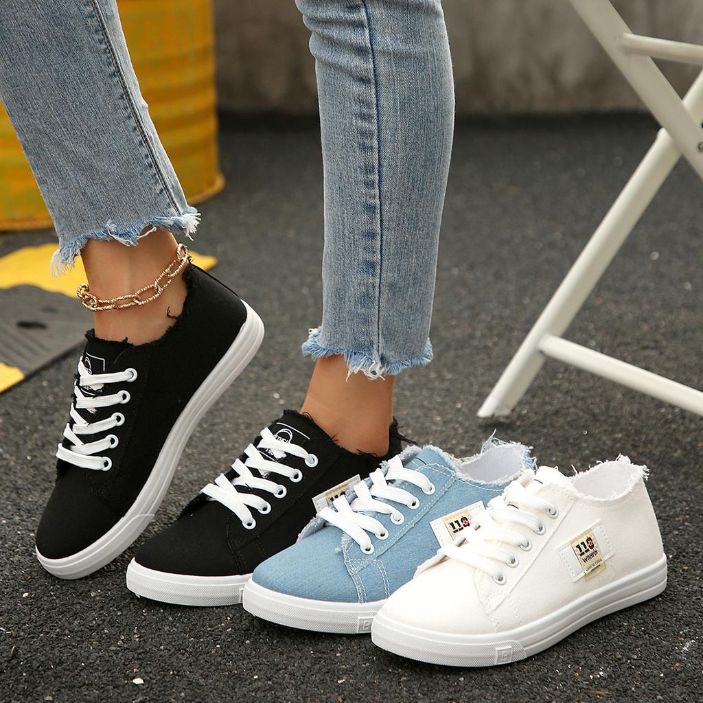 Little white shoes women's ins tide 2025 new spring and autumn canvas shoes students casual versatile flat bottom versatile niche