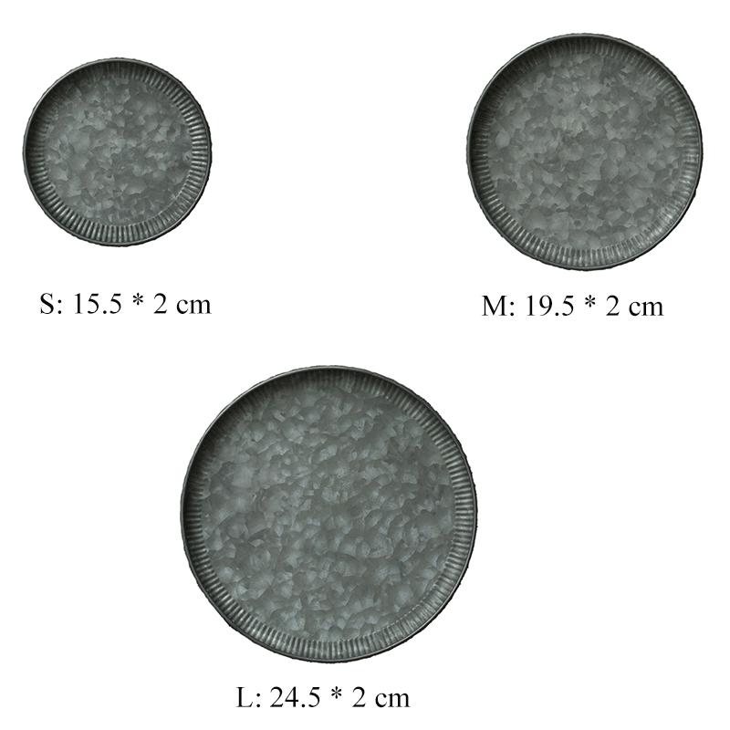 Vassoio in Metallo Antico Vintage Fatto a Mano con Bordo Floreale Vassoio Rotondo in Ferro con Nastro Vassoio Rustico Retrò per Decorazioni Casa Matri