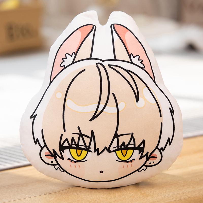 Xiao Yi Pillow & Qi Sili Pendant: Charlie Su & Lu Chen Plush Toys
