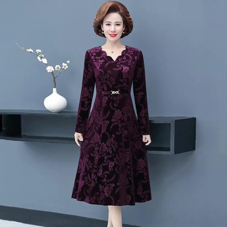 

Женское элегантное платье приталенного силуэта, темпераментное длинное платье для мамы среднего и пожилого возраста 2XL фиолетовый