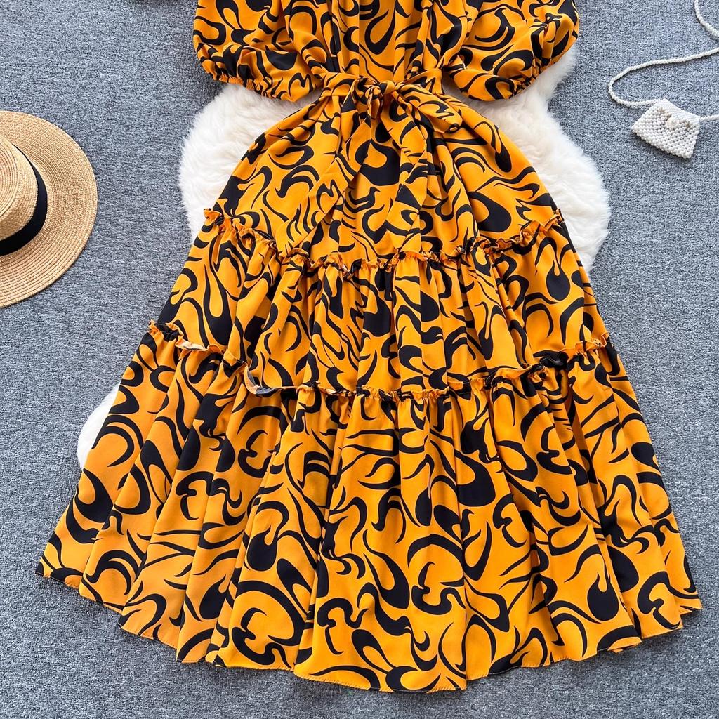Celebrity Styl Bubble Krátký rukáv Volný styl Dlouhé A-Line Potištěné šaty s volánky na okraji letní