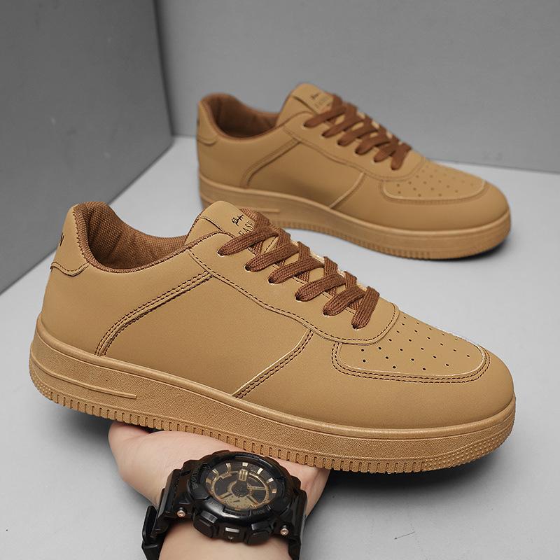 Fashion Men's Skateboard Shoes 2024 New White Thick Bottom Platform Soft Bottom Student Lace Anti Slip Comfort Casual Shoes Zapatillas