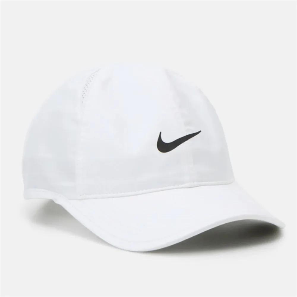 Dri-FIT Club Featherlite Cap FB5682-100 white