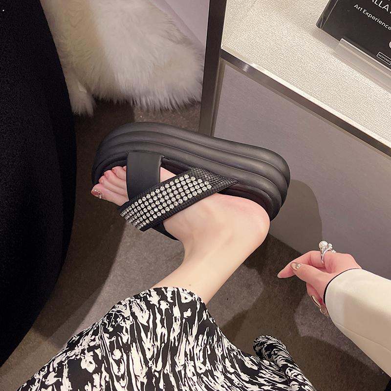 Fashion New Women 2024 Summer Platform Sandals Beige Thick Bottom Slippers Woman 7CM High Heels Fashion Open Toe Outdoor Beach Slides