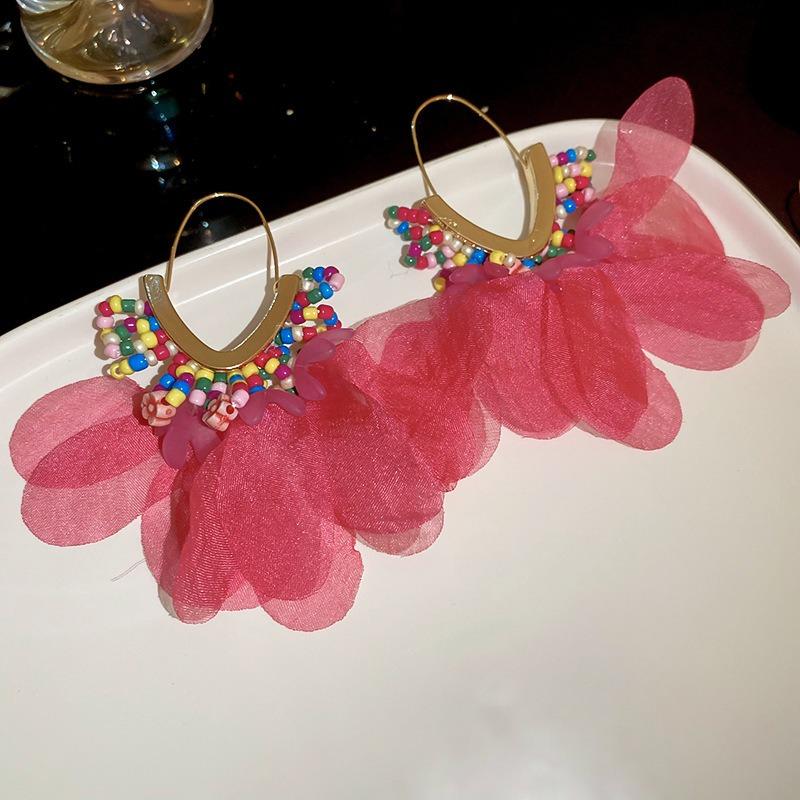 Dopamine petal mesh stud earrings new popular seaside vacation wind earrings exaggerated temperament versatile earrings wholesale