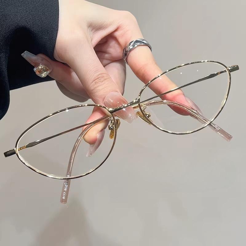 

Retro Cat-eye Glasses Ultra-light Pure Titanium Frame Eyeglasses Y2K Women`s Eyepieces Reading Anti Blue Light Eyeglasses розового золота
