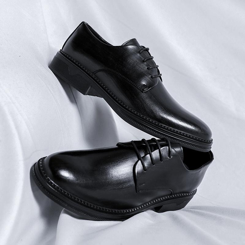 Mode 2025 Design Herrskor Läder Snörning Klassiska Casual Handgjorda Herrskor För Kontor Business Vardagsbruk Bekväma Trendiga