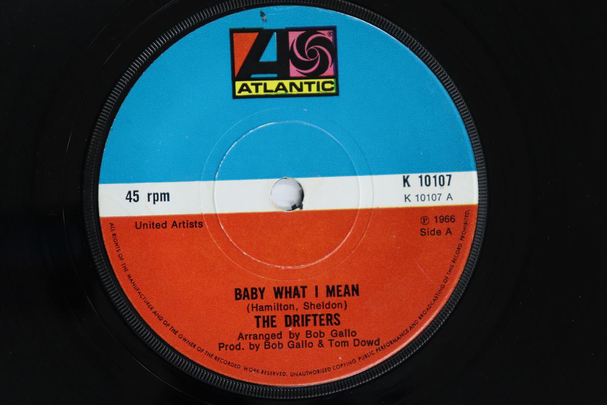 

7inch Record DRIFTERS - Baby What I Mean / Aretha K10107 ATLANTIC 1972 UK Soul/Funk Used