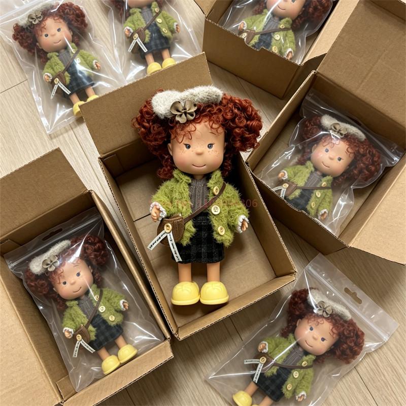 Pippa Potato Doll 24cm Vinyl Figurine Curly Red Hair Green Plaid Outfit Collectible Toy Home Decor Girl Birthday Surprise Gift