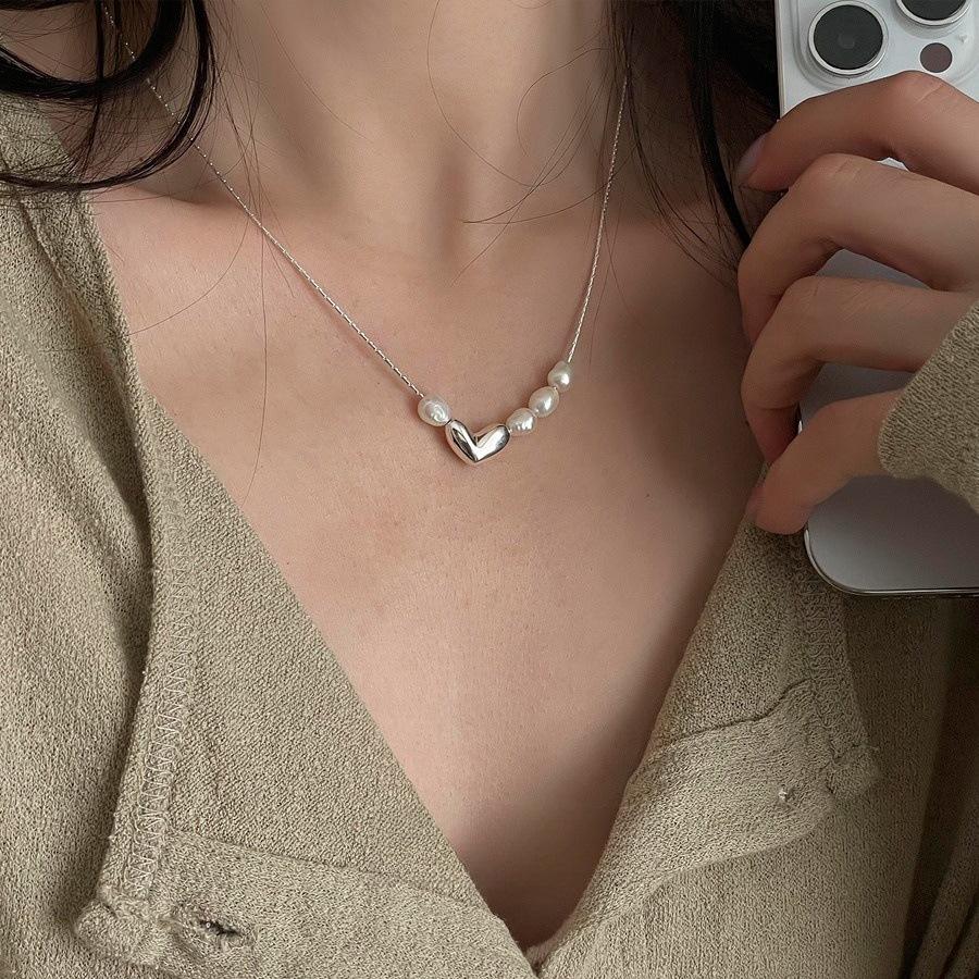 Sterling Silver Pearl Three-dimensional Love Necklace Versatile Clavicle Chain ins Wind Simple Necklace